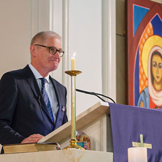 Bishop announces retirement of diocese’s beloved Director of Schools Peter Turner